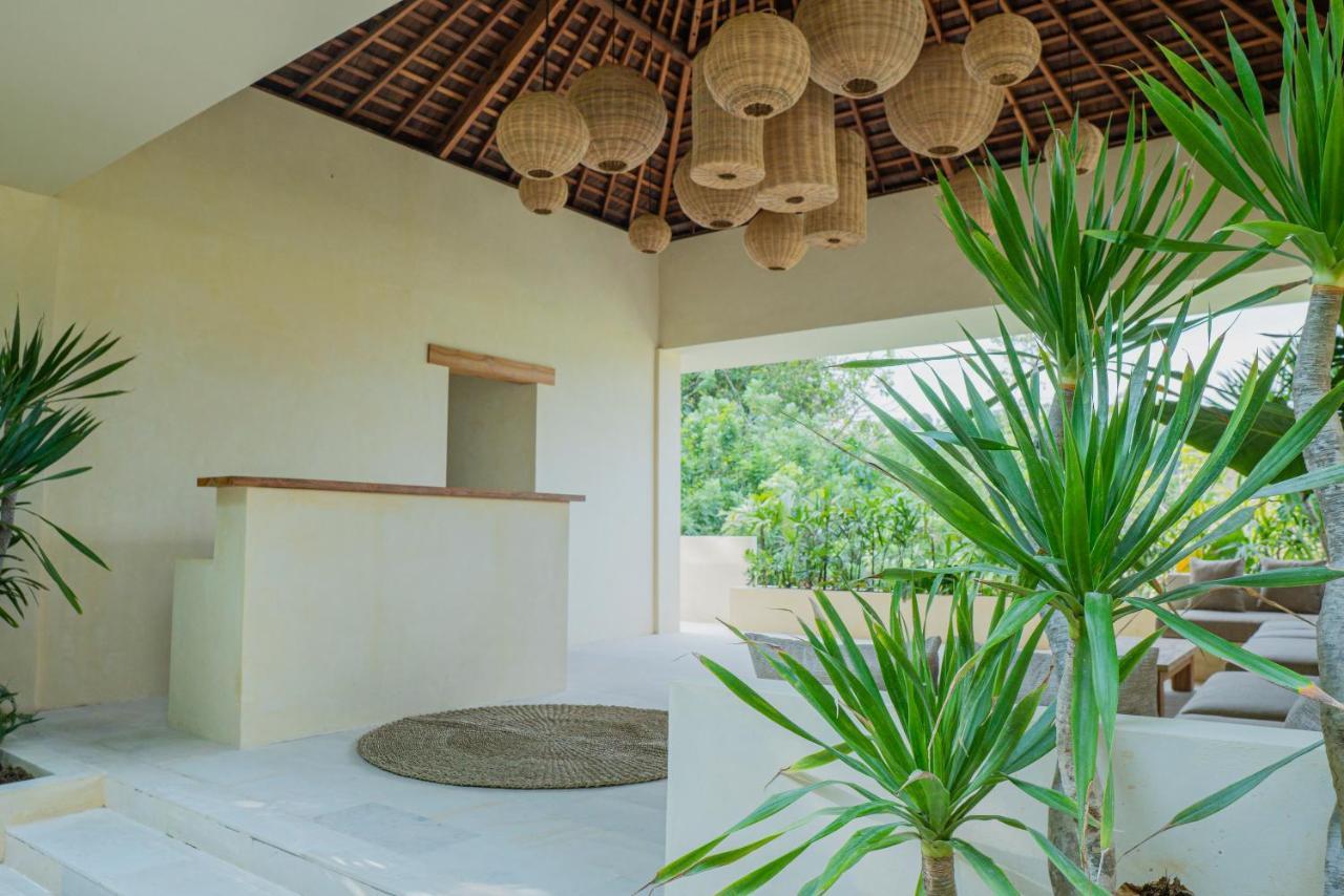 Olea Villas Resort Kuta  Buitenkant foto