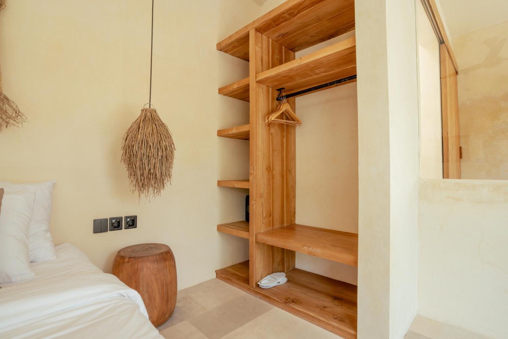 Olea Villas Resort Kuta  Buitenkant foto